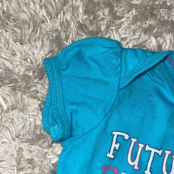 The Childrens Place Onesies - Picture 5 of 11